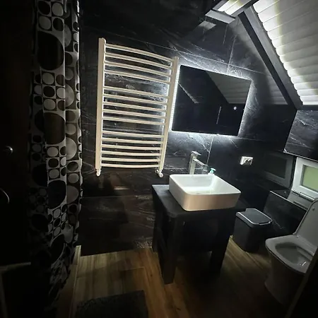 гуцульський двір Lodge