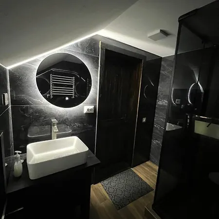 гуцульський двір Lodge *